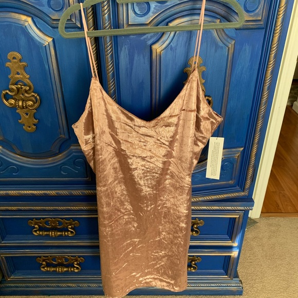 Topshop Dresses & Skirts - New! TopShop Glitter Velvet Mini Slip Dress Sz 12